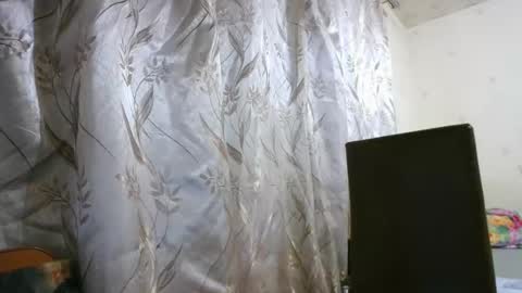 Snapshot of veronika_xi chatting on November 10, 2025, 7:18 am veronika_xi online show from November 10, 2025, 7:18 am