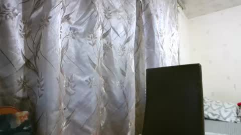 Snapshot of veronika_xi chatting on November 17, 2025, 7:03 am veronika_xi online show from November 17, 2025, 7:03 am