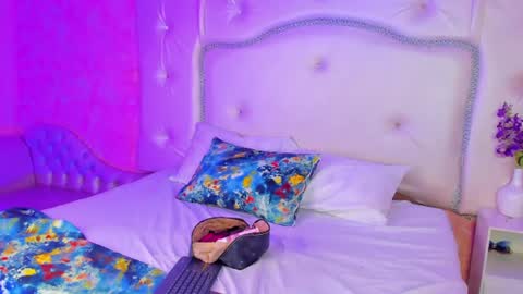 Veronika  online show from July 24, 2026, 1:31 pm