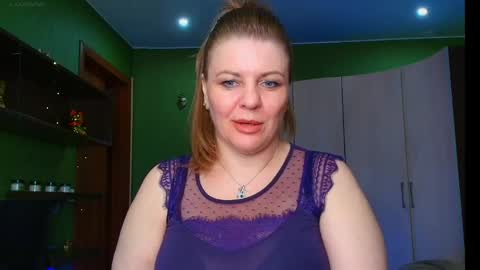 Snapshot of veronikawgold chatting on June 4, 2026, 3:40 pm VeronikawGold online show from June 4, 2026, 3:40 pm