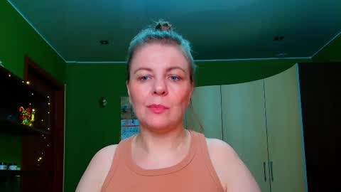 Snapshot of veronikawgold chatting on June 14, 2026, 7:38 pm VeronikawGold online show from June 14, 2026, 7:38 pm