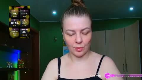 Snapshot of veronikawgold chatting on July 16, 2026, 2:17 am VeronikawGold online show from July 16, 2026, 2:17 am