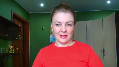 Snapshot of veronikawgold chatting on July 29, 2026, 7:01 pm VeronikawGold online show from July 29, 2026, 7:01 pm