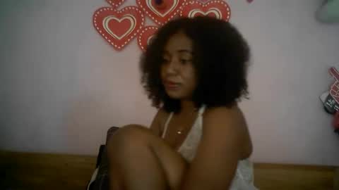 verronique1511 online show from October 5, 2025, 6:23 am