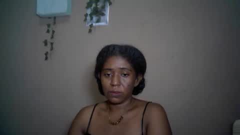 Snapshot of verronique1511 chatting on May 8, 2026, 1:55 am verronique1511 online show from May 8, 2026, 1:55 am