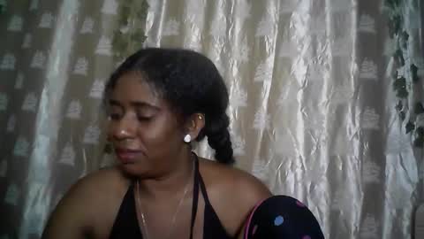 Snapshot of verronique1511 chatting on June 6, 2026, 5:39 pm verronique1511 online show from June 6, 2026, 5:39 pm