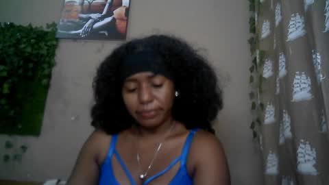 Snapshot of verronique1511 chatting on June 13, 2026, 5:27 am verronique1511 online show from June 13, 2026, 5:27 am
