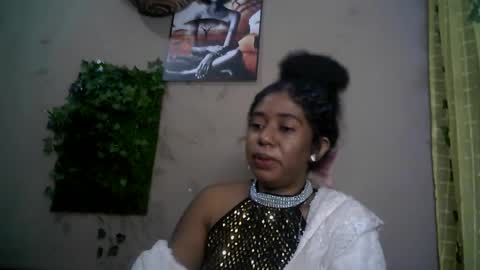 Snapshot of verronique1511 chatting on June 21, 2026, 1:19 am verronique1511 online show from June 21, 2026, 1:19 am
