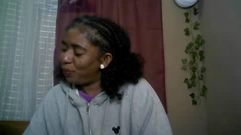Snapshot of verronique1511 chatting on June 29, 2026, 10:43 pm verronique1511 online show from June 29, 2026, 10:43 pm