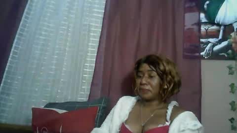 Snapshot of verronique1511 chatting on July 5, 2026, 4:07 am verronique1511 online show from July 5, 2026, 4:07 am