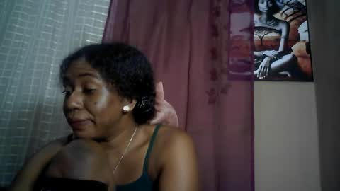 Snapshot of verronique1511 chatting on July 18, 2026, 6:45 pm verronique1511 online show from July 18, 2026, 6:45 pm