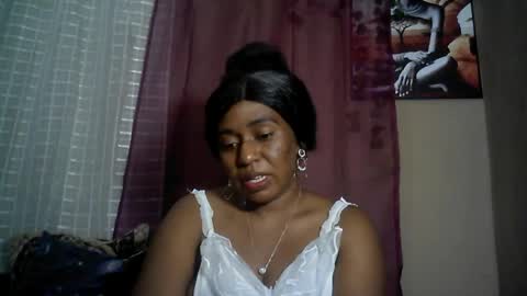 Snapshot of verronique1511 chatting on July 31, 2026, 10:14 am verronique1511 online show from July 31, 2026, 10:14 am