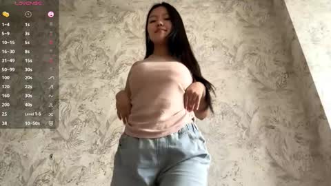 Adele online show from March 6, 2026, 11:39 am