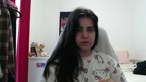 Snapshot of veruca99 chatting on February 22, 2026, 12:36 pm veruca99 online show from February 22, 2026, 12:36 pm