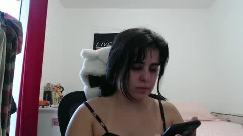 Snapshot of veruca99 chatting on March 21, 2026, 6:55 pm veruca99 online show from March 21, 2026, 6:55 pm