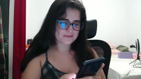 Snapshot of veruca99 chatting on March 29, 2026, 10:21 pm veruca99 online show from March 29, 2026, 10:21 pm