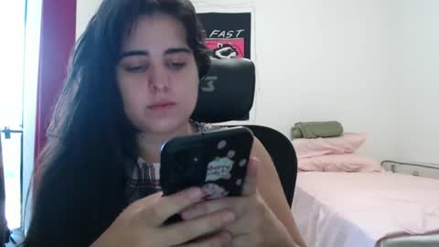 Snapshot of veruca99 chatting on March 31, 2026, 12:38 pm veruca99 online show from March 31, 2026, 12:38 pm