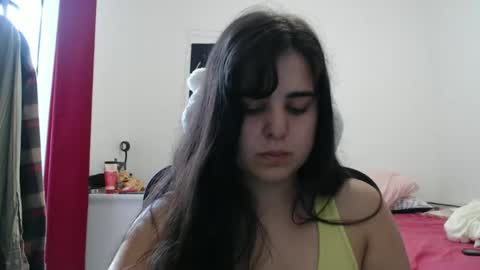 Snapshot of veruca99 chatting on April 22, 2026, 5:47 pm veruca99 online show from April 22, 2026, 5:47 pm