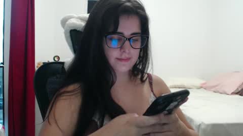 Snapshot of veruca99 chatting on May 3, 2026, 8:48 pm veruca99 online show from May 3, 2026, 8:48 pm