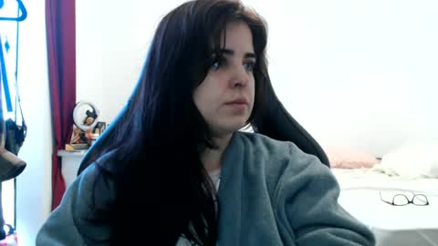 Snapshot of veruca99 chatting on June 29, 2026, 1:11 pm veruca99 online show from June 29, 2026, 1:11 pm