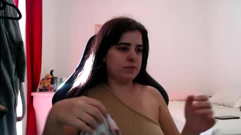 Snapshot of veruca99 chatting on July 2, 2026, 7:09 pm veruca99 online show from July 2, 2026, 7:09 pm