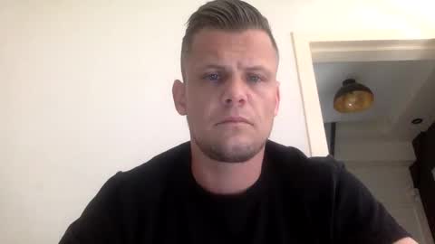 verykinkyjoker online show from April 11, 2026, 9:46 am