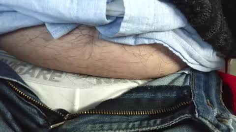 Erik online show from November 30, 2025, 10:52 am