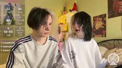 Snapshot of veryraretwins chatting on February 11, 2025, 10:28 pm veryraretwins online show from February 11, 2025, 10:28 pm