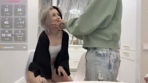 Snapshot of veryraretwins chatting on January 6, 2026, 12:58 am veryraretwins online show from January 6, 2026, 12:58 am