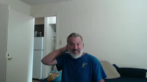 hairy man online show from September 14, 2025, 9:47 pm