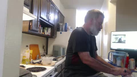 hairy man online show from September 20, 2025, 12:00 am