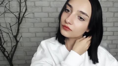 Snapshot of veryveryshygirl chatting on January 1, 2025, 10:46 pm Ana online show from January 1, 2025, 10:46 pm