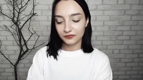 Snapshot of veryveryshygirl chatting on February 7, 2025, 4:14 pm Ana online show from February 7, 2025, 4:14 pm