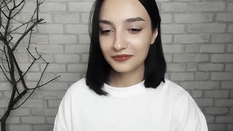 Snapshot of veryveryshygirl chatting on February 8, 2025, 3:31 pm Ana online show from February 8, 2025, 3:31 pm