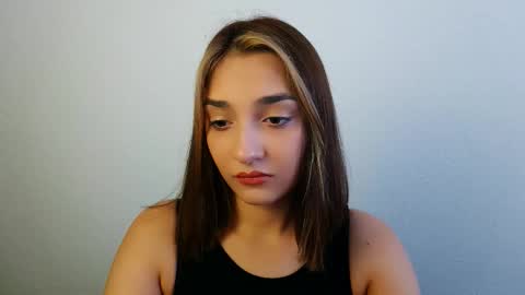 Snapshot of veryveryshygirl chatting on November 4, 2025, 11:09 am Ana online show from November 4, 2025, 11:09 am