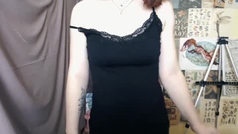 veryveryvery_shy online show from February 7, 2025, 9:47 am