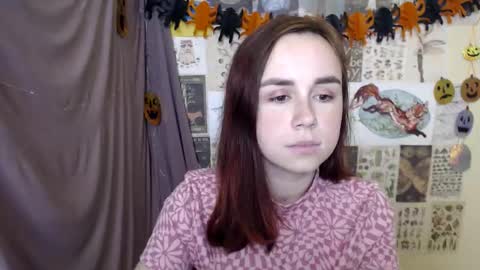 veryveryvery_shy online show from November 1, 2025, 8:22 pm