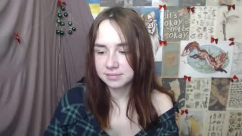 veryveryvery_shy online show from January 8, 2026, 6:26 am