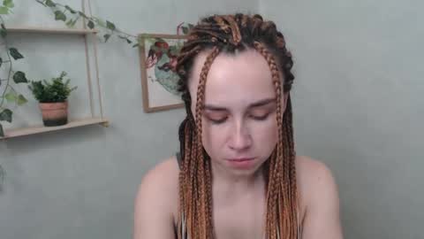 Snapshot of veryveryvery_shy chatting on May 12, 2026, 5:37 am veryveryvery_shy online show from May 12, 2026, 5:37 am