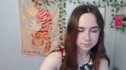 Snapshot of veryveryvery_shy chatting on May 16, 2026, 5:37 am veryveryvery_shy online show from May 16, 2026, 5:37 am