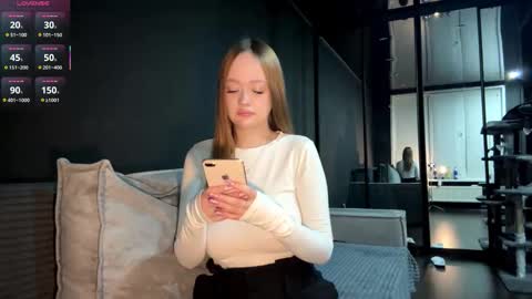 Esta online show from January 8, 2026, 4:53 pm