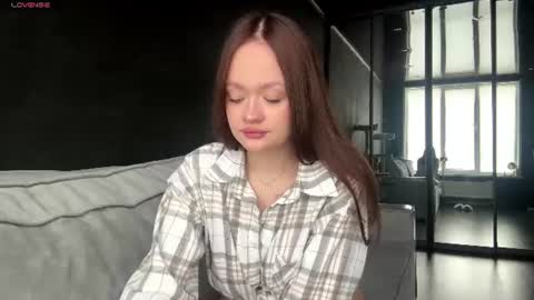 Snapshot of vestaszanto chatting on July 3, 2026, 1:28 pm Esta online show from July 3, 2026, 1:28 pm