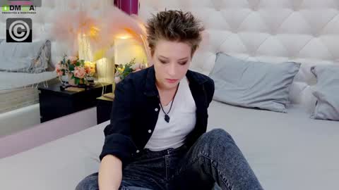 Via online show from February 3, 2025, 9:07 pm