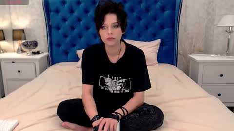 Via online show from October 24, 2025, 6:26 pm