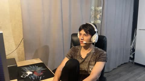 vialeras online show from November 17, 2025, 2:12 pm