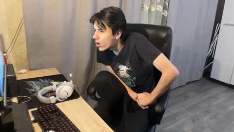 vialeras online show from December 15, 2025, 9:41 pm