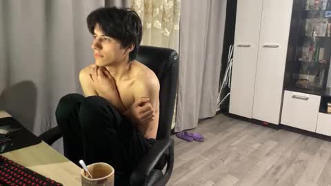 vialeras online show from December 19, 2025, 11:34 pm