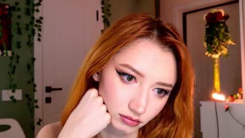 VIARESS online show from September 12, 2025, 9:15 pm