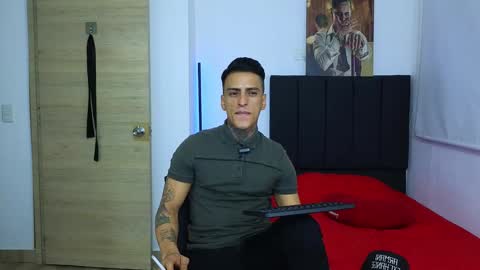 Victor cardenas online show from December 10, 2024, 11:40 pm