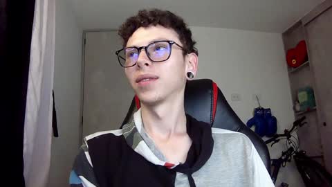 Vicent Brais online show from December 17, 2024, 5:29 am